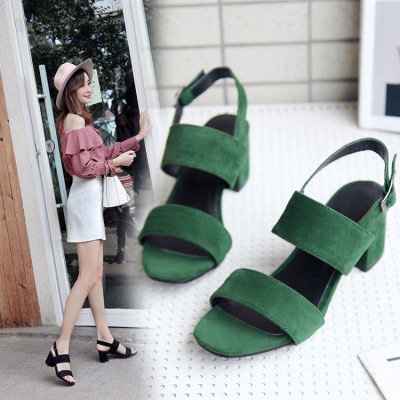 夏季新款凉鞋百搭绿色大码40女鞋脚宽胖肥41粗跟高跟女鞋43