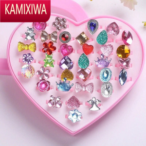 KAMIXIWA韩国儿童宝石戒指小公主玩具饰品女孩宝宝水晶钻石可调节指环礼盒